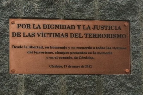 Monumento víctimas del terrorismo Córdoba