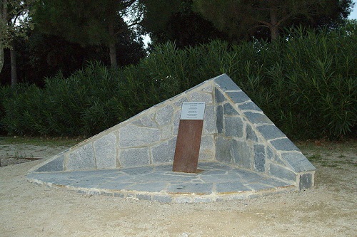 Monumento víctimas Josep Aparici