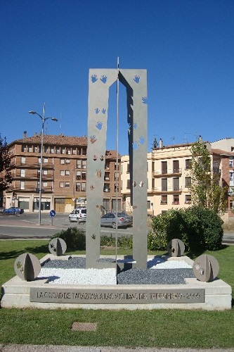 Monumento víctimas del terrorismo Tarazona