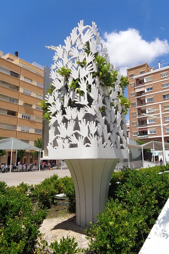 Monumento víctimas del terrorismo Huesca