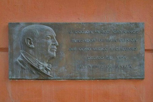 Placa Antonio Emilio Muñoz Cariñanos