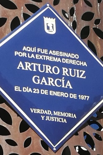 Placa Arturo Ruiz
