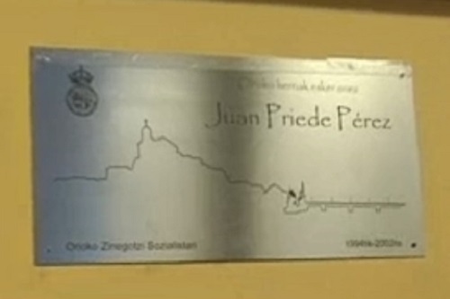 Placa Juan Priede Pérez