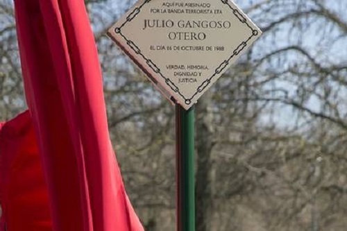 Placa Julio Gangoso