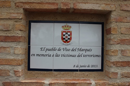 Placa víctimas del terrorismo Viso del Marqués